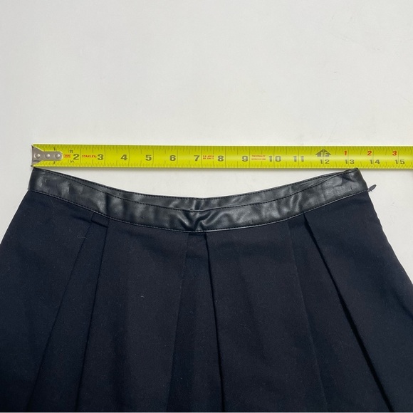 SUNCOO PARIS pleated mini skirt - Picture 3 of 5